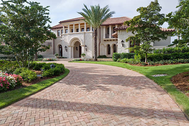 Best Best Driveway Pavers  in Woodburn, OR